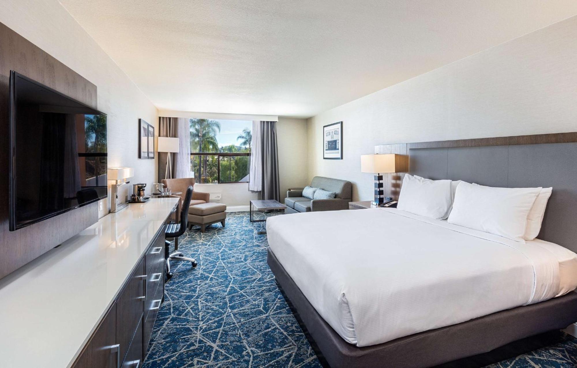 Doubletree By Hilton Pomona Hotel Buitenkant foto